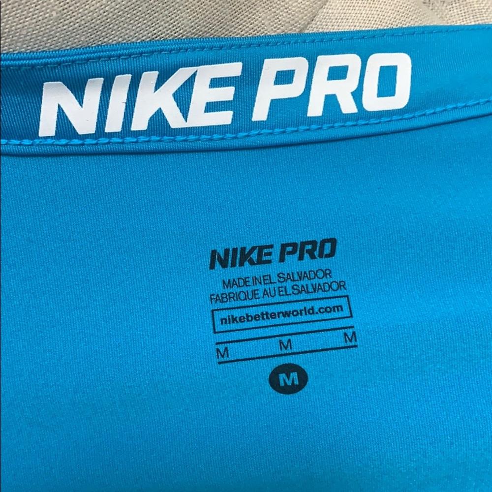 Nike Pro Compression V Neck - Picture 4 of 4